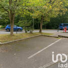 Photo 1 - Parking à SAINT-GRATIEN