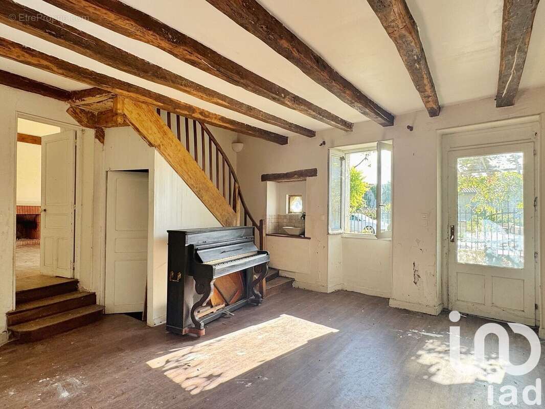 Photo 3 - Maison à VILLOGNON