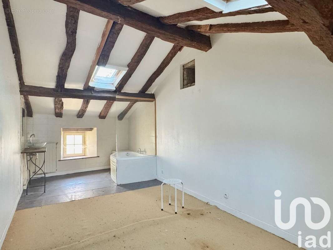 Photo 6 - Maison à VILLOGNON