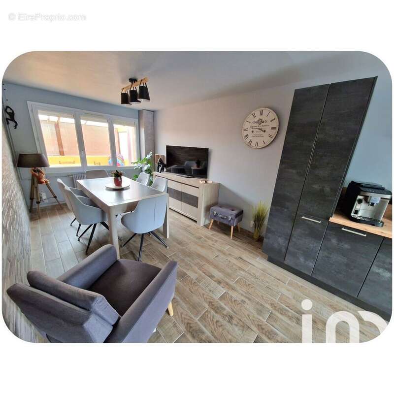 Photo 9 - Maison à SAINT-PAUL-DU-VERNAY