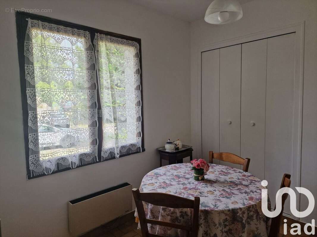 Photo 4 - Maison à SAINT-SAUD-LACOUSSIERE