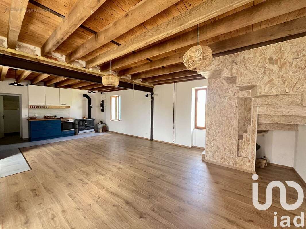 Photo 4 - Maison à LIMOISE