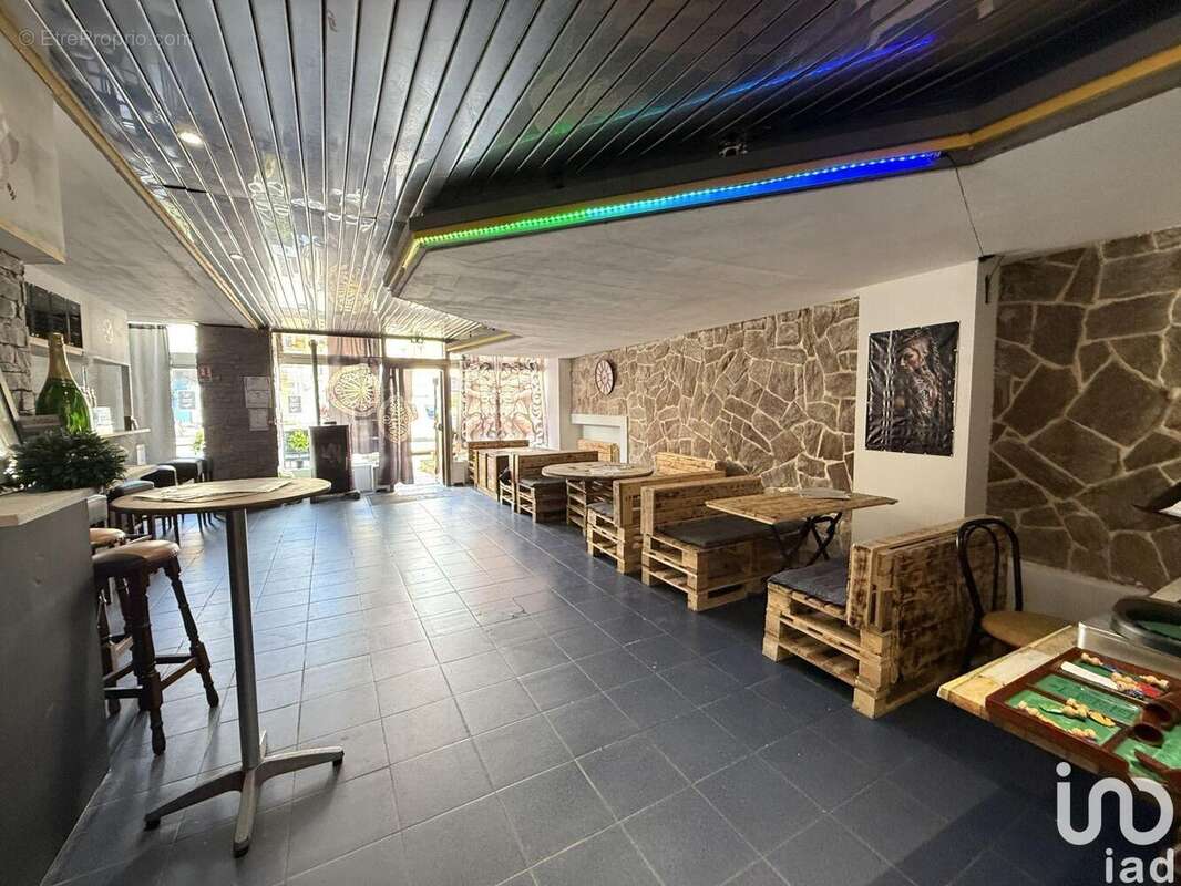 Photo 3 - Commerce à BRUYERES