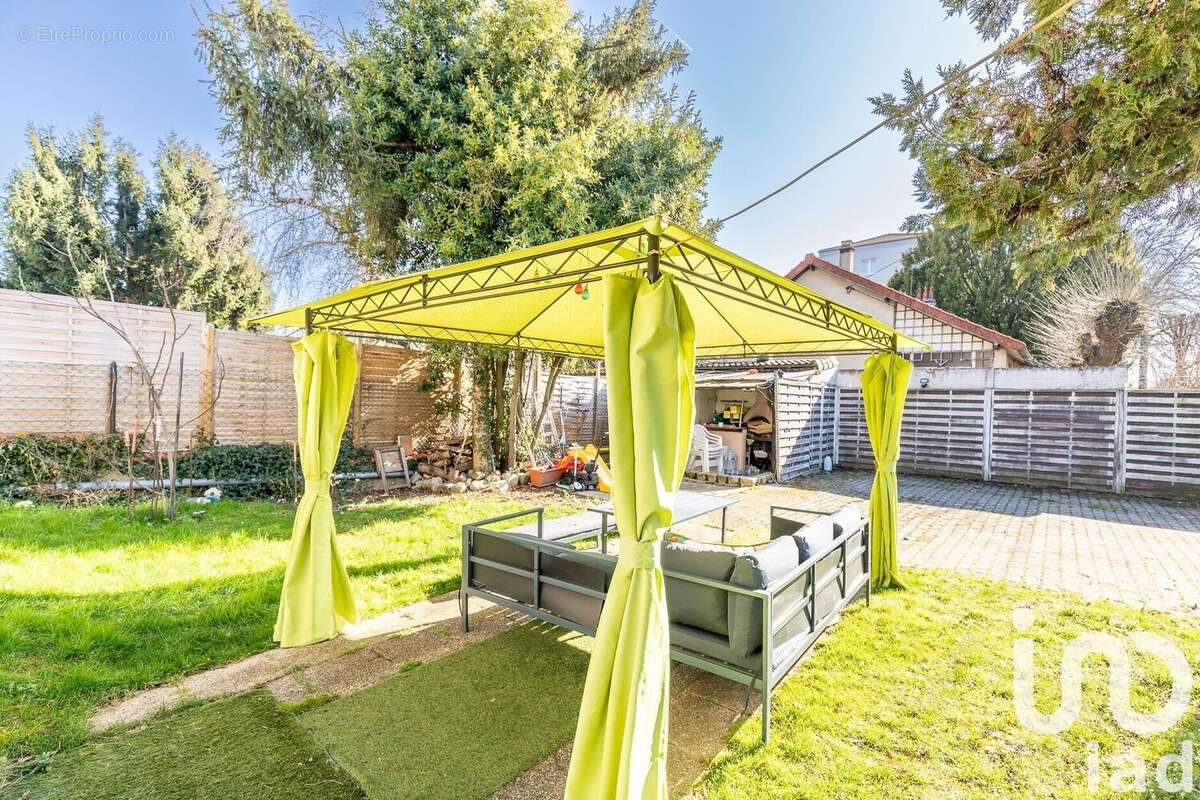 Photo 2 - Maison à VIRY-CHATILLON