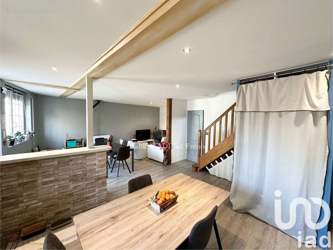 Photo 3 - Maison à SAINTE-HONORINE-DU-FAY