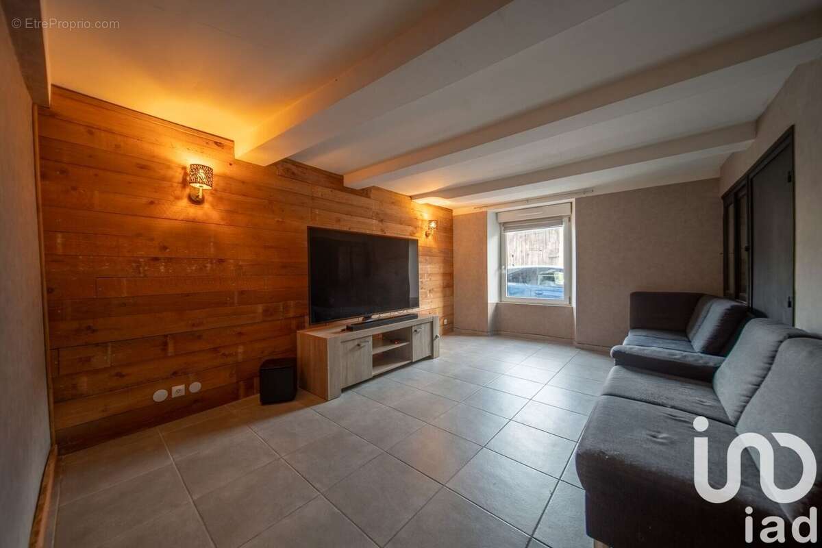 Photo 2 - Maison à FILLIERES