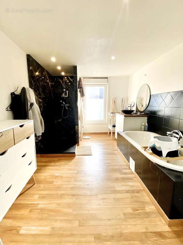 Photo 4 - Maison à JENLAIN