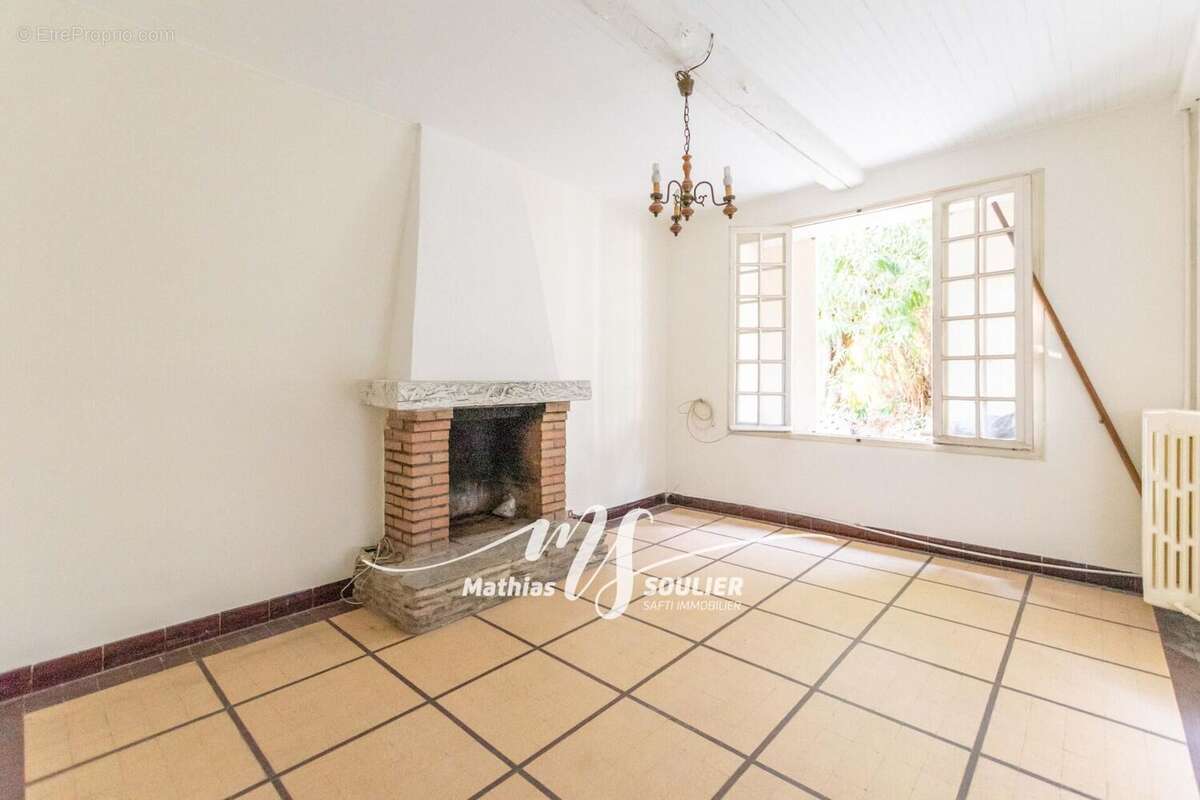 Photo 8 - Maison à SAINT-CANNAT