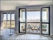 Photo 1 - Appartement à SURESNES