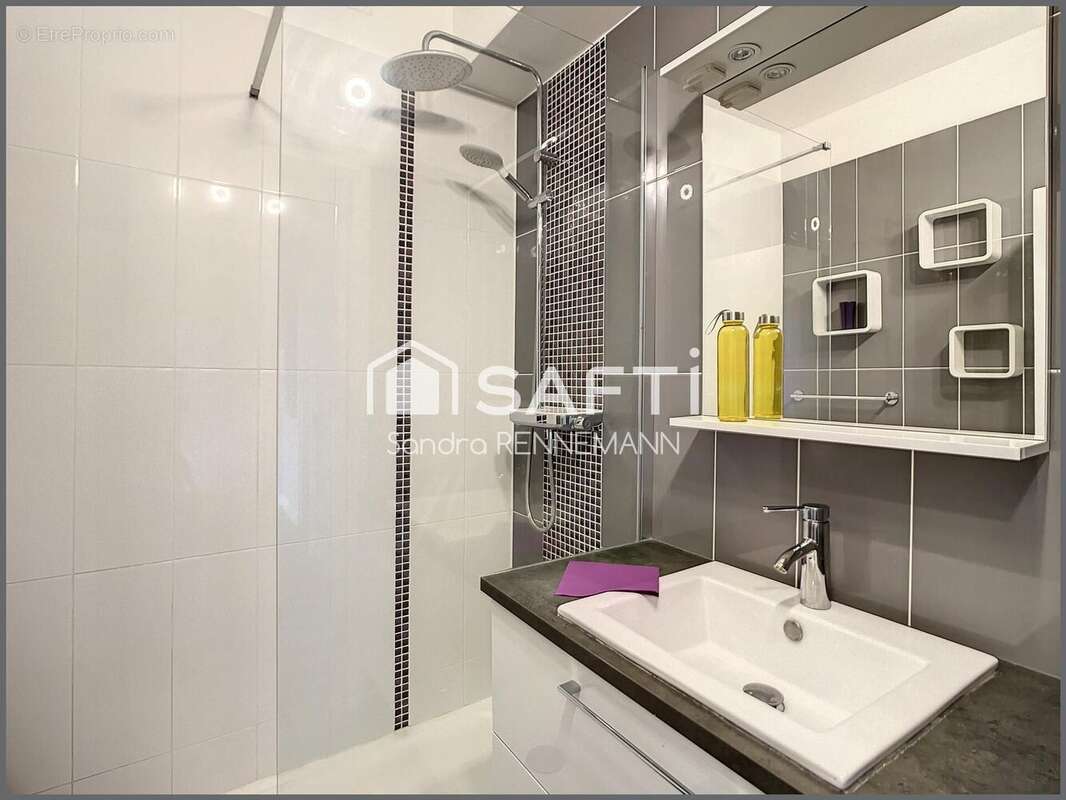 Photo 7 - Appartement à SURESNES