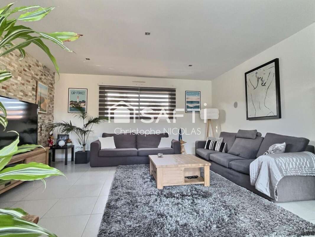 Photo 3 - Maison à SAINT-JEAN-D&#039;ILLAC