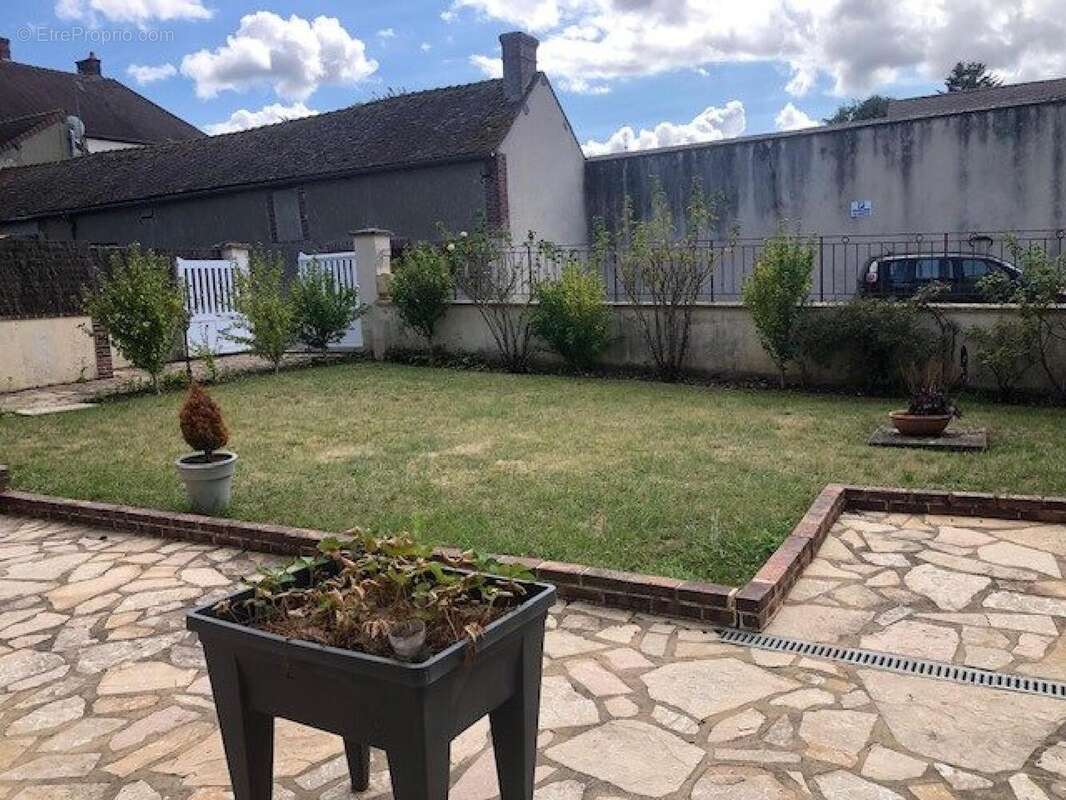 Photo 4 - Maison à CHAMPS