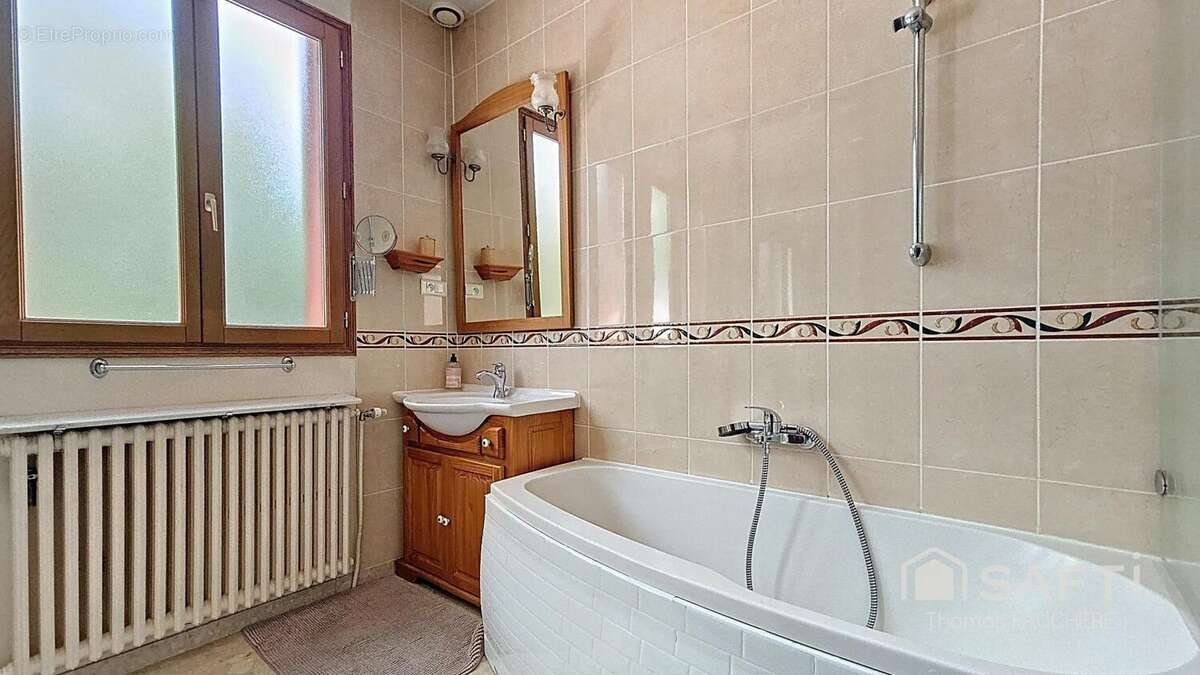 Photo 8 - Maison à NEUILLY-PLAISANCE