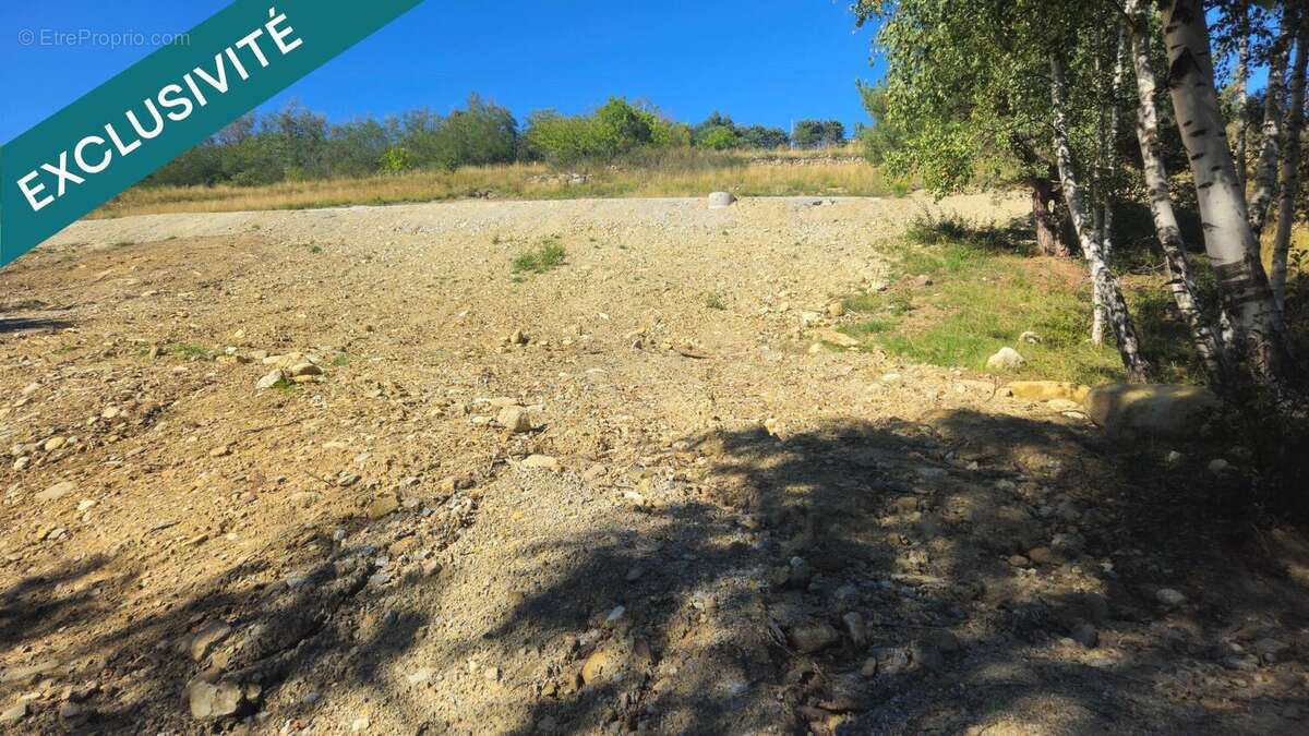 Photo 3 - Terrain à ENVEITG
