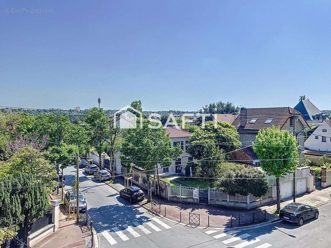 Photo 2 - Appartement à SAINT-MAUR-DES-FOSSES