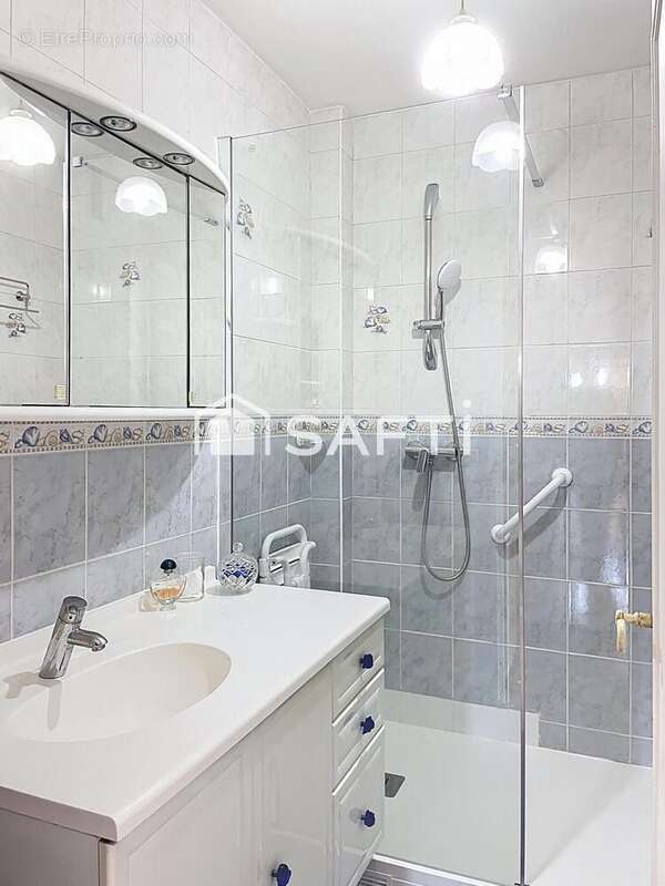 Photo 9 - Appartement à SAINT-MAUR-DES-FOSSES