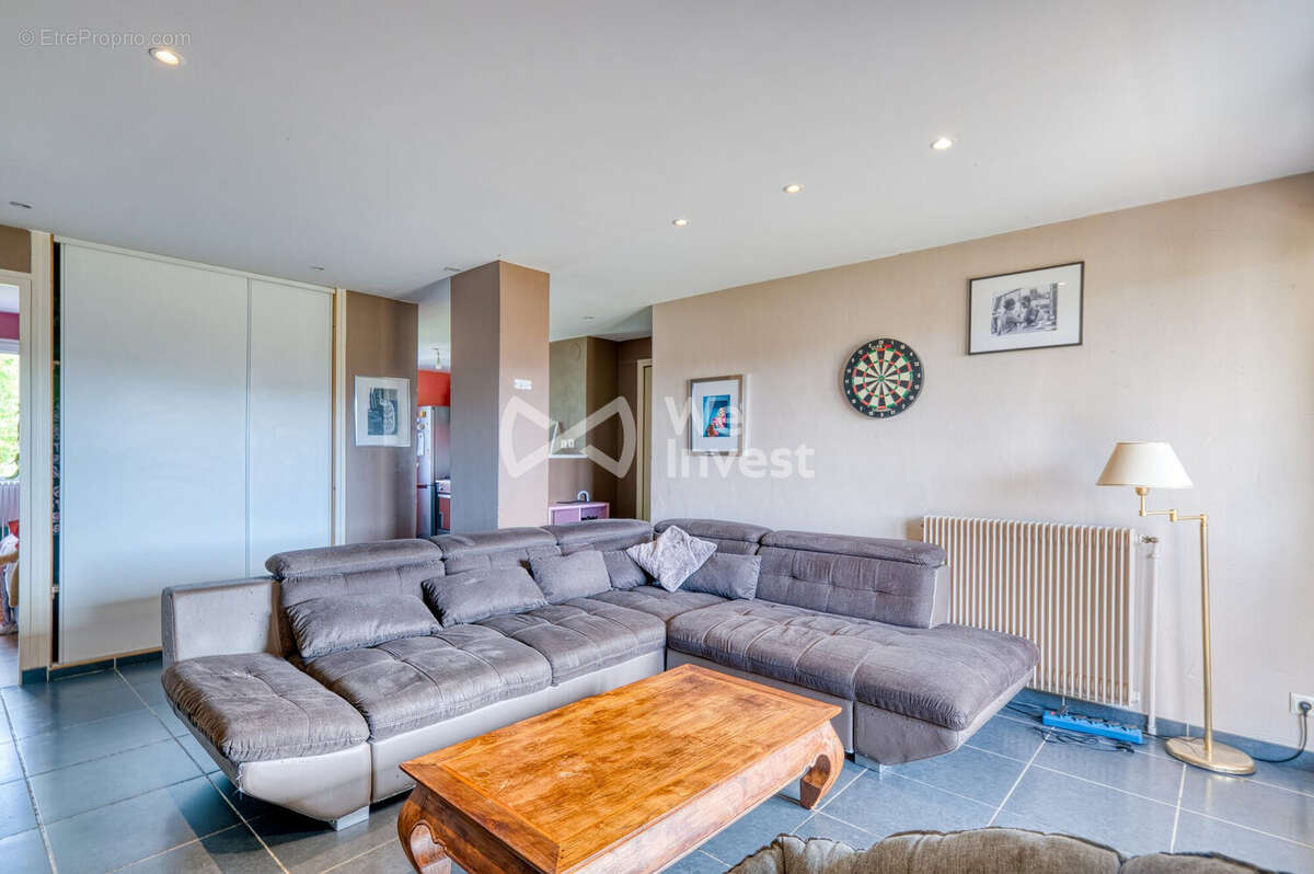 Appartement à LAGNIEU