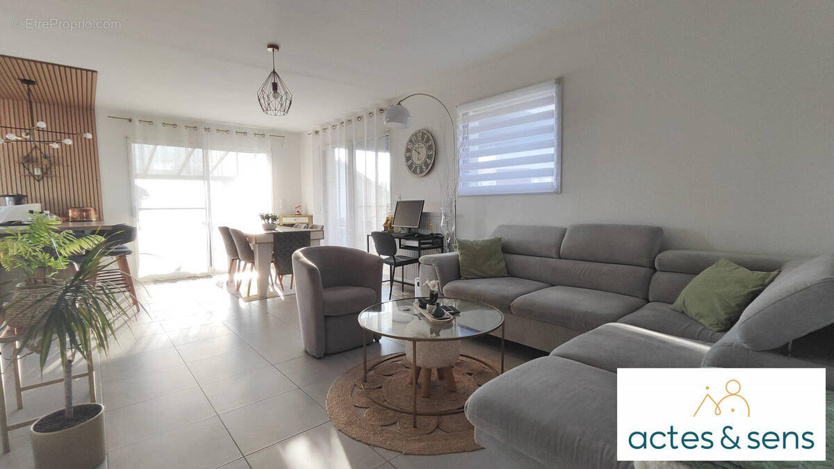 Maison à CHAPAREILLAN