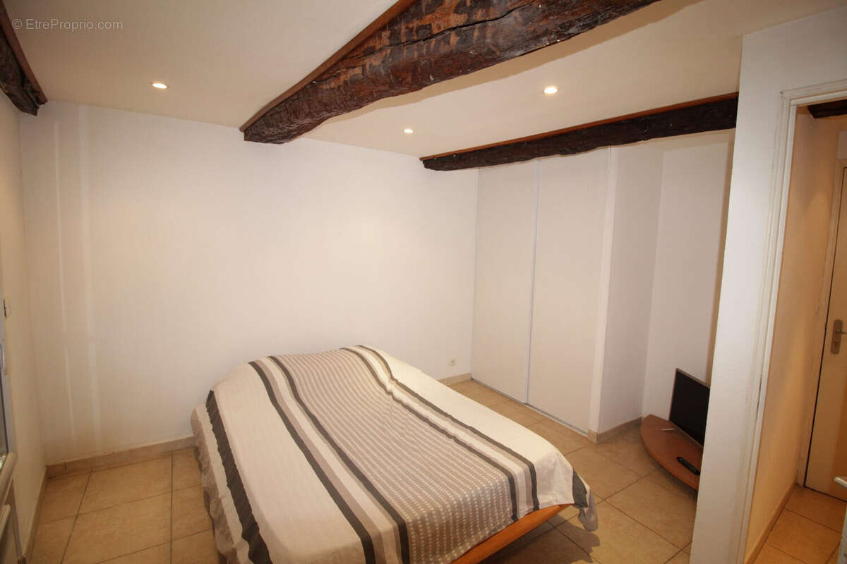 Appartement à GONFARON