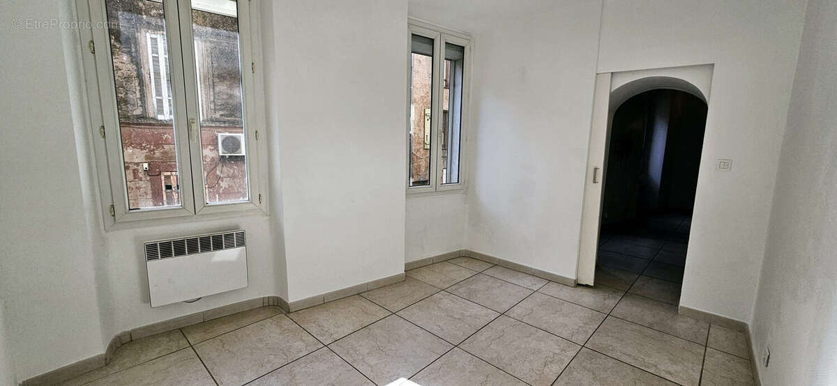 Appartement à GONFARON