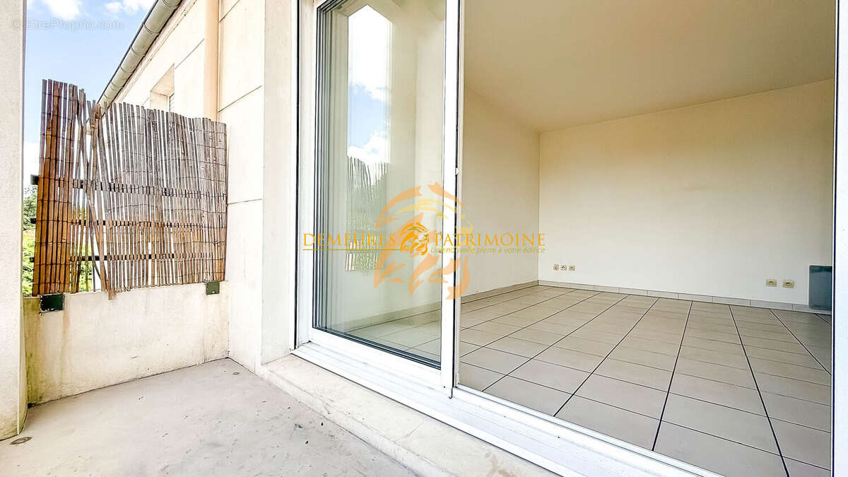 Appartement à SAINT-YRIEIX-SUR-CHARENTE