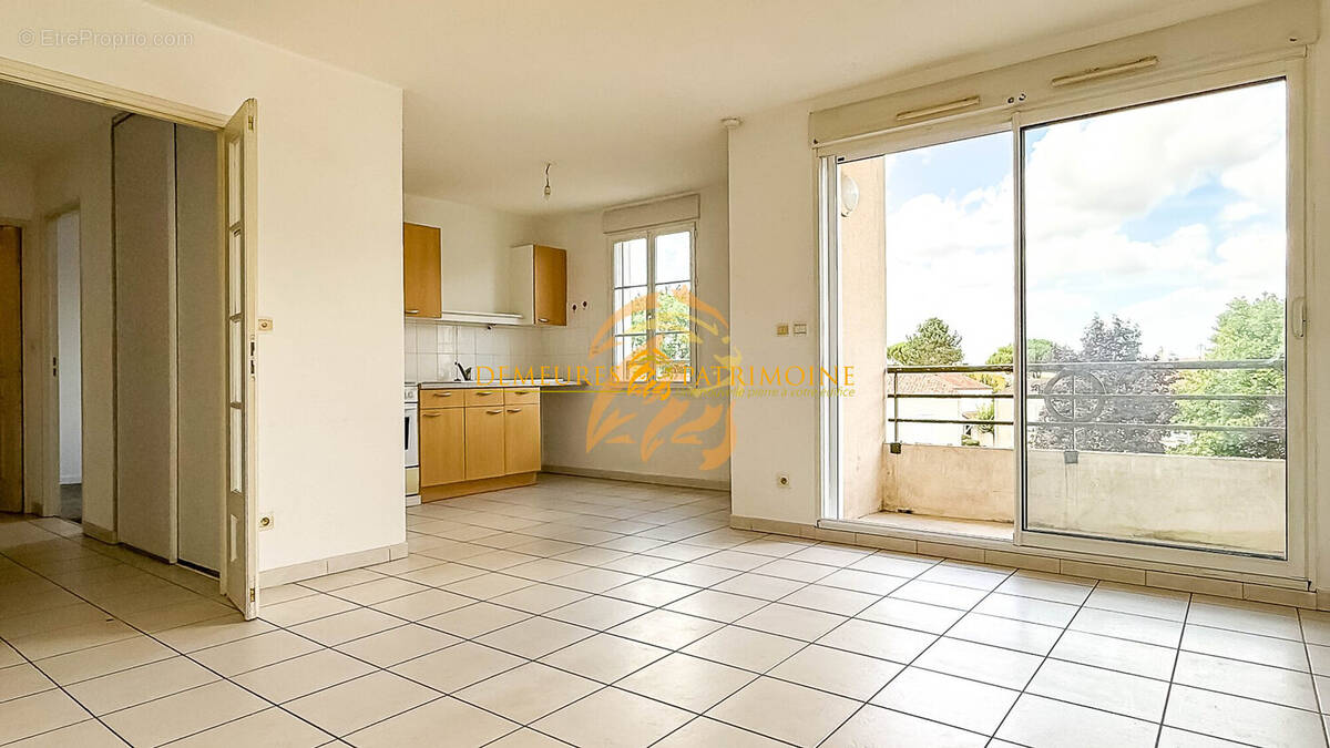 Appartement à SAINT-YRIEIX-SUR-CHARENTE