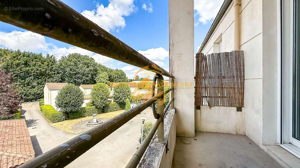 Appartement à SAINT-YRIEIX-SUR-CHARENTE