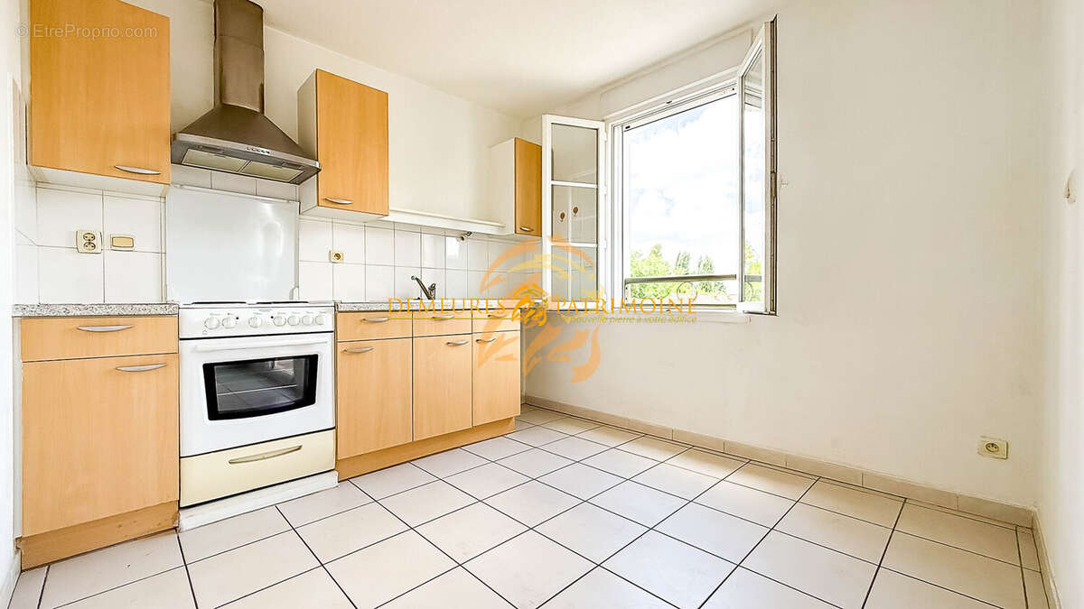 Appartement à SAINT-YRIEIX-SUR-CHARENTE