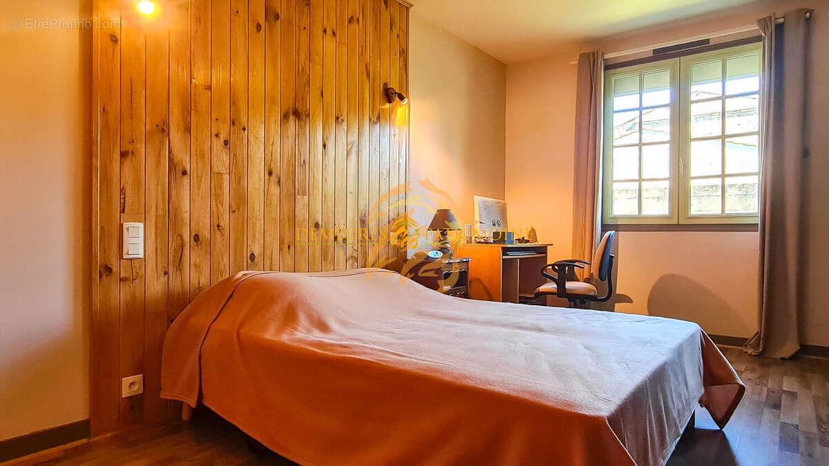 Maison à SAINT-SIMON