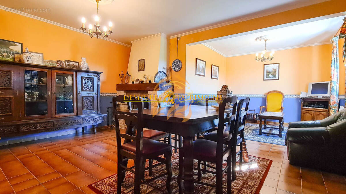 Maison à SAINT-SIMON