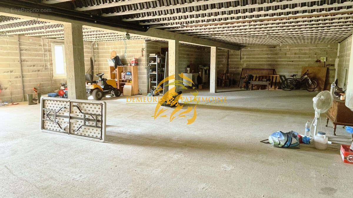 Maison à CHASSENEUIL-SUR-BONNIEURE