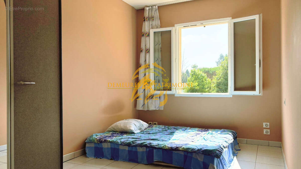 Maison à CHASSENEUIL-SUR-BONNIEURE