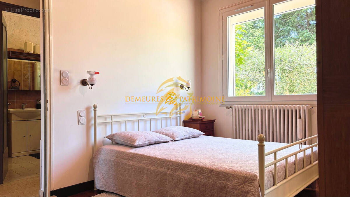 Maison à GOND-PONTOUVRE