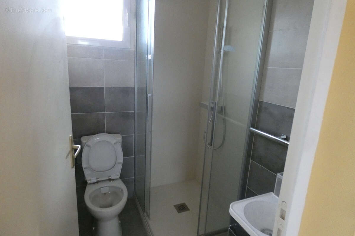 Autre à VERNEUIL-SUR-VIENNE