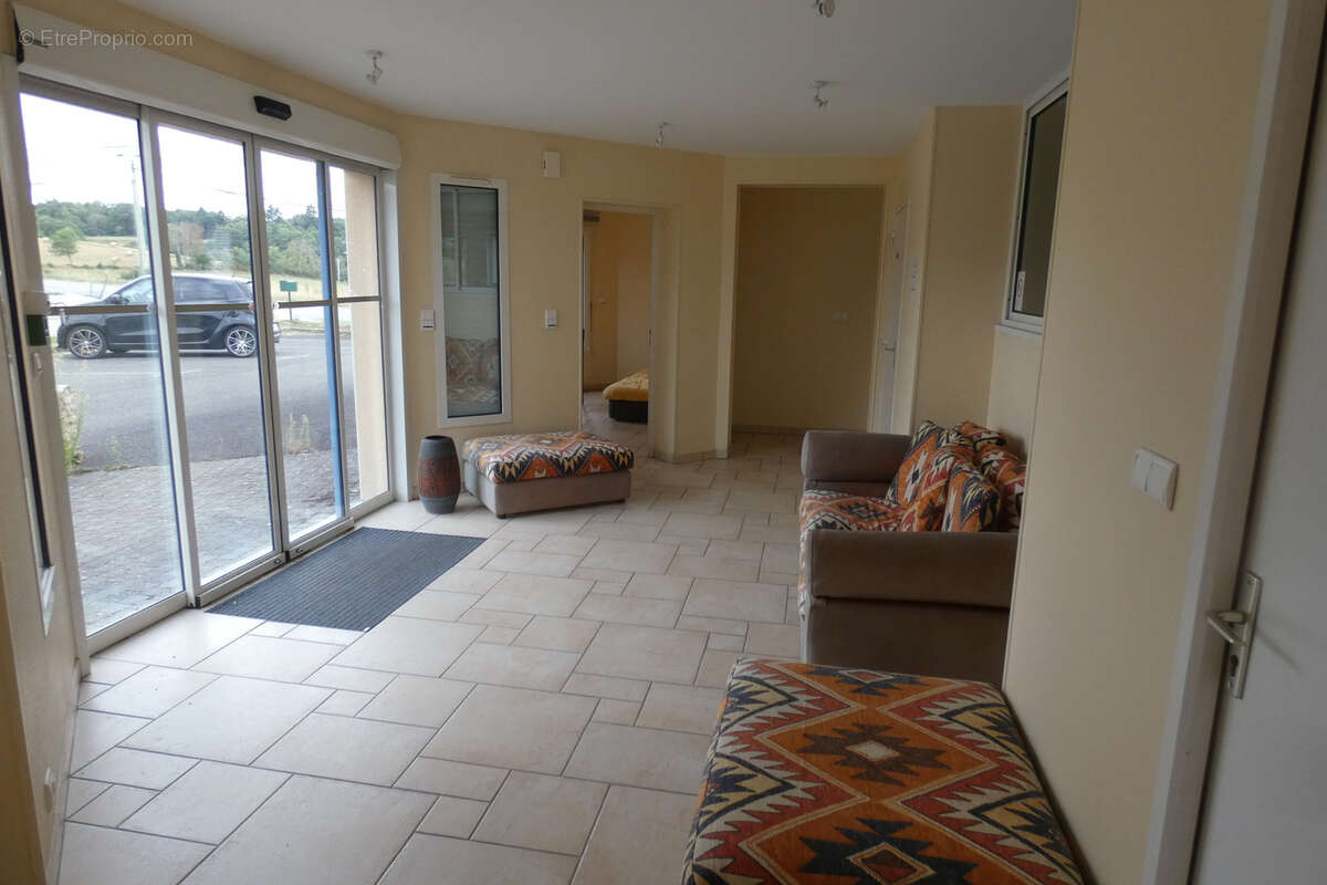 Autre à VERNEUIL-SUR-VIENNE