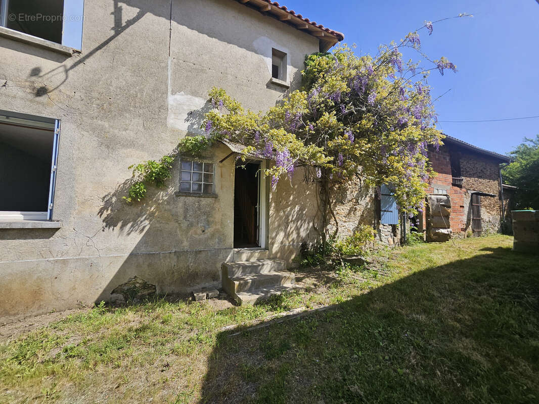 Maison à AIXE-SUR-VIENNE