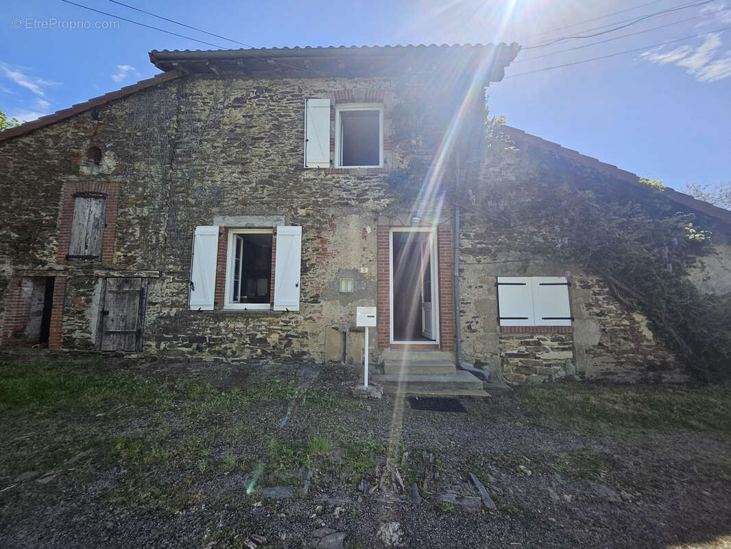 Maison à AIXE-SUR-VIENNE