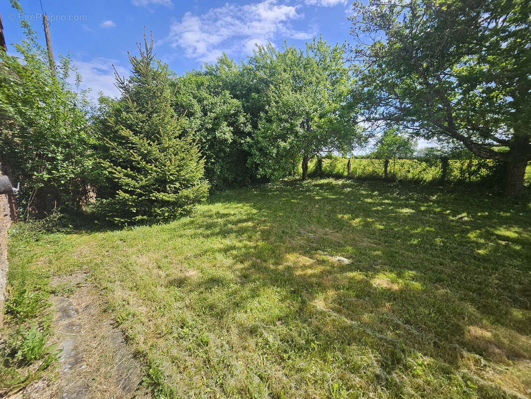 Maison à AIXE-SUR-VIENNE