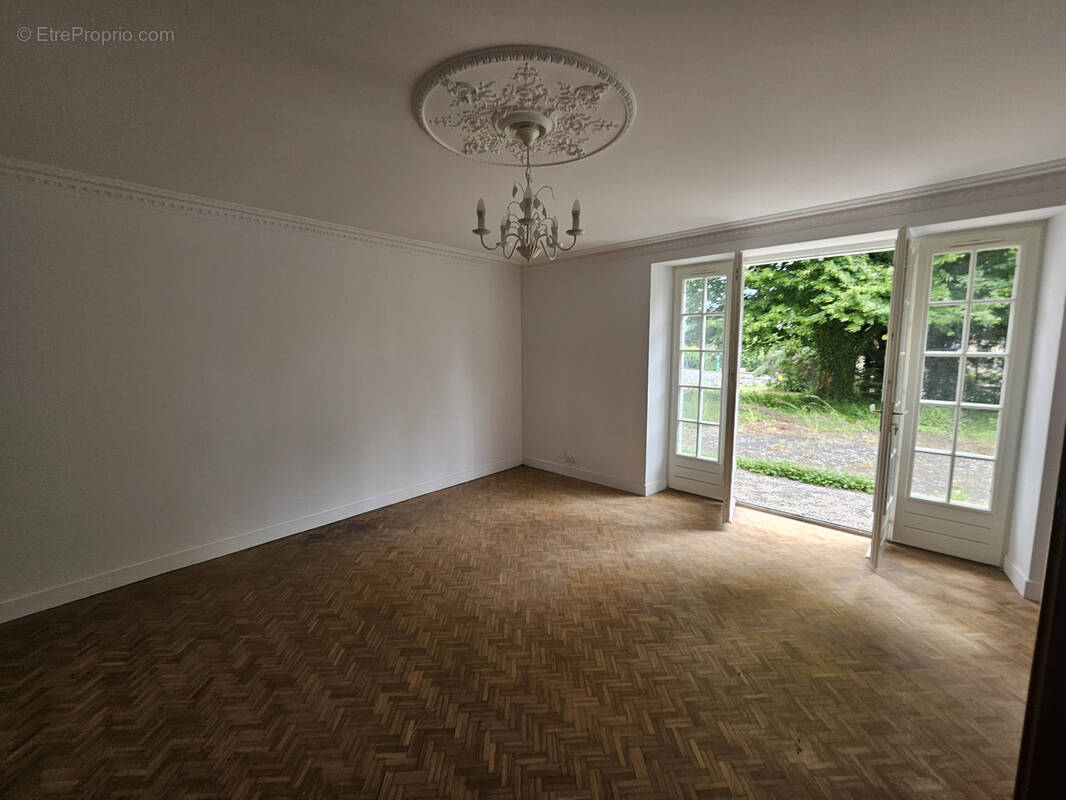 Maison à RILHAC-RANCON