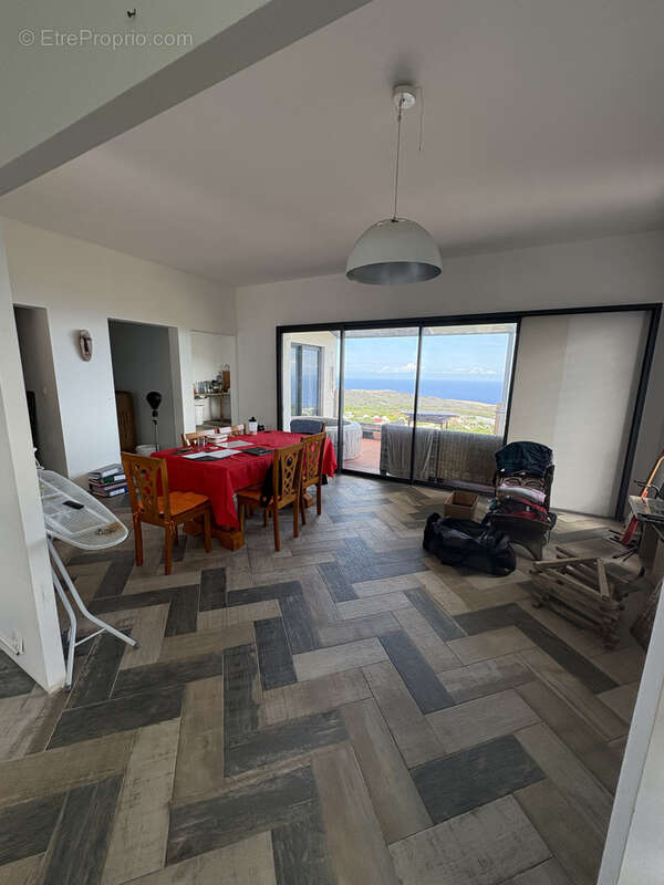 Appartement à SAINT-PAUL