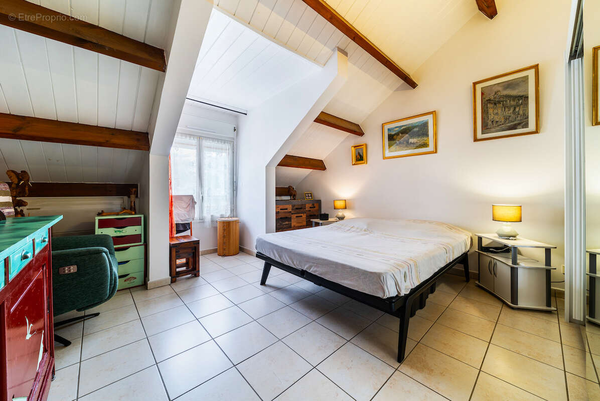 Appartement à LES AVIRONS