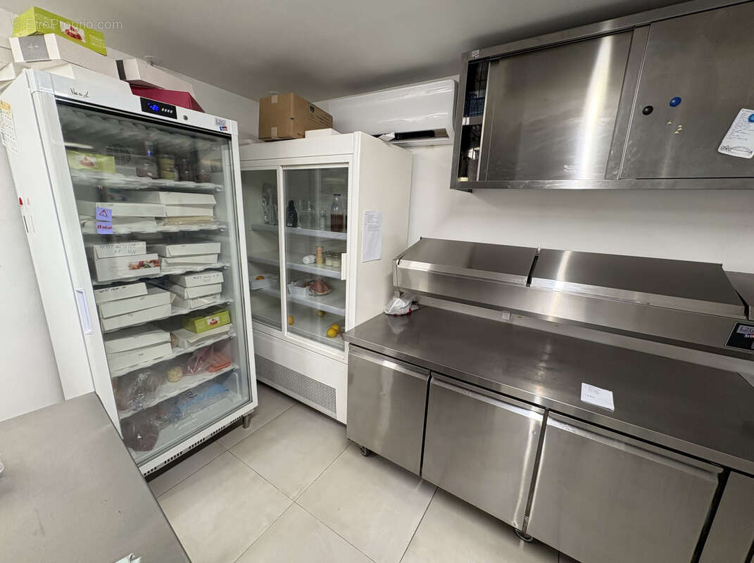 Commerce à SAINT-PIERRE