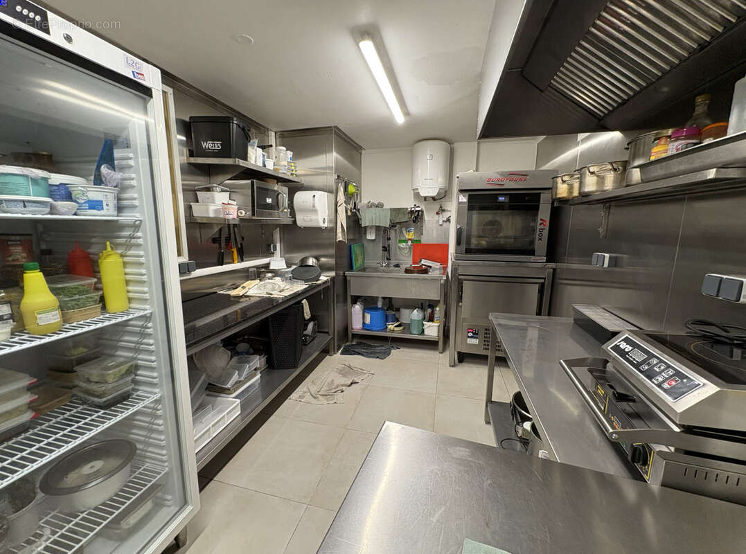 Commerce à SAINT-PIERRE