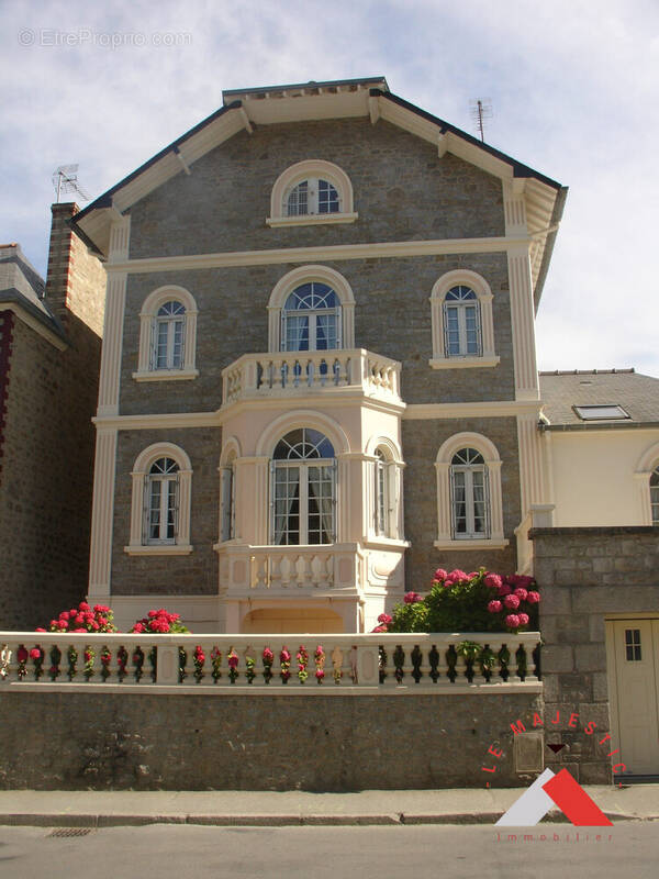 Maison à PLEURTUIT