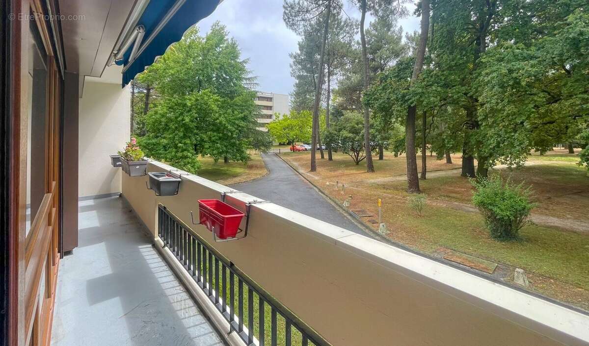 Appartement à PESSAC