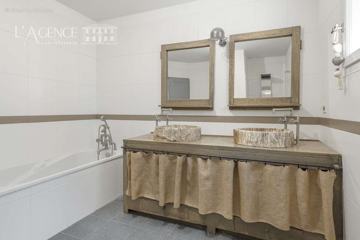 Maison à AIX-EN-PROVENCE