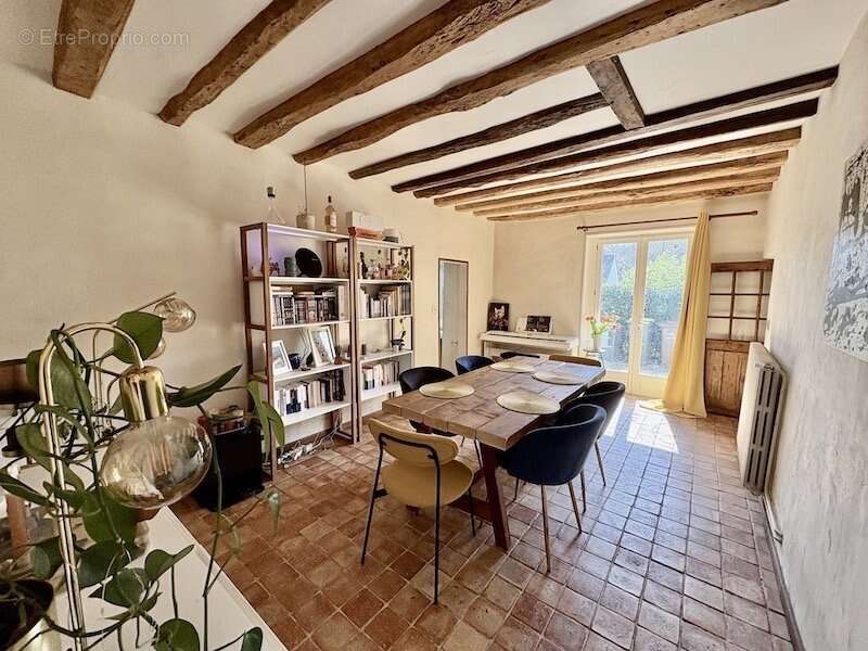 Maison à CHATEAUFORT