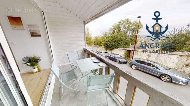 Appartement à EQUEMAUVILLE