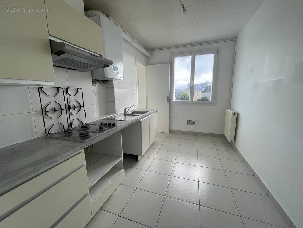 Cuisine - Appartement à LANDERNEAU