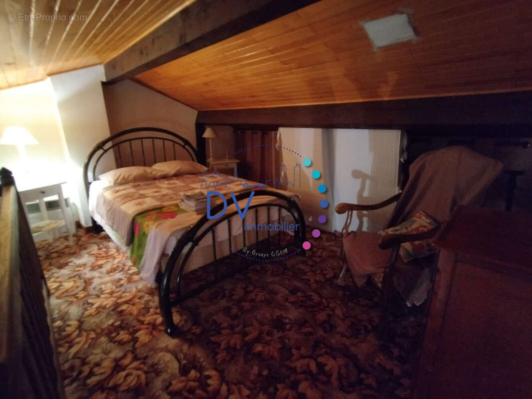 Maison à SAINT-JUST-D&#039;AVRAY